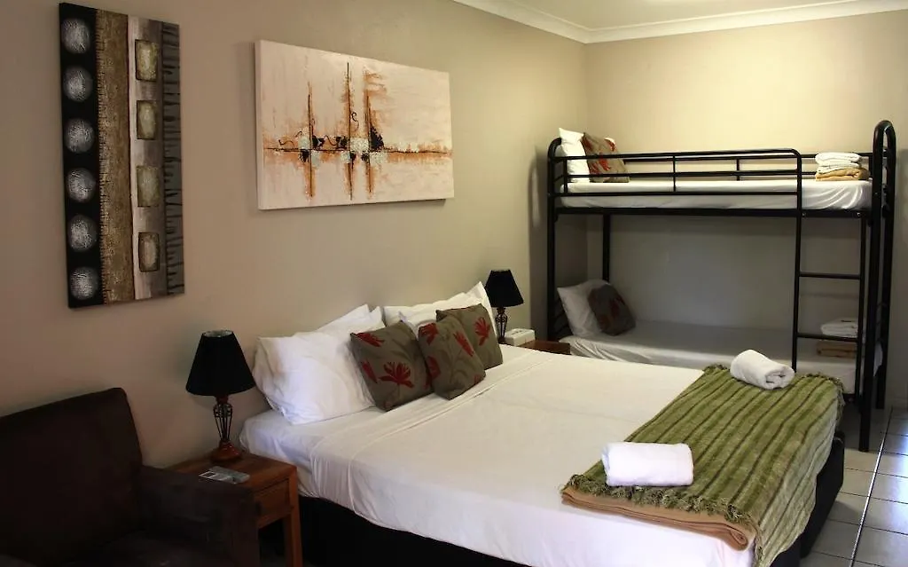 Bohemia Resort Cairns Hostel